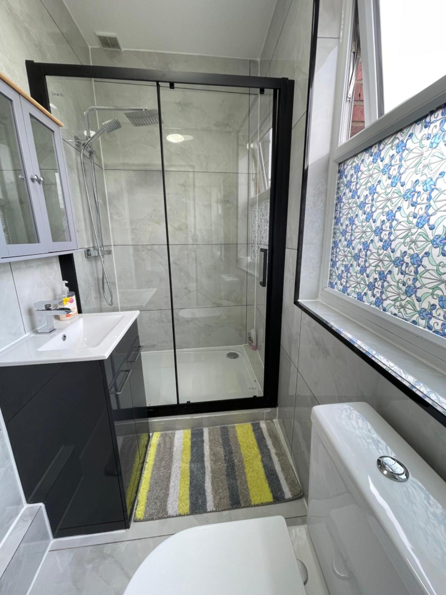 Appartamento Seven Sisters Hideaway Londra Esterno foto